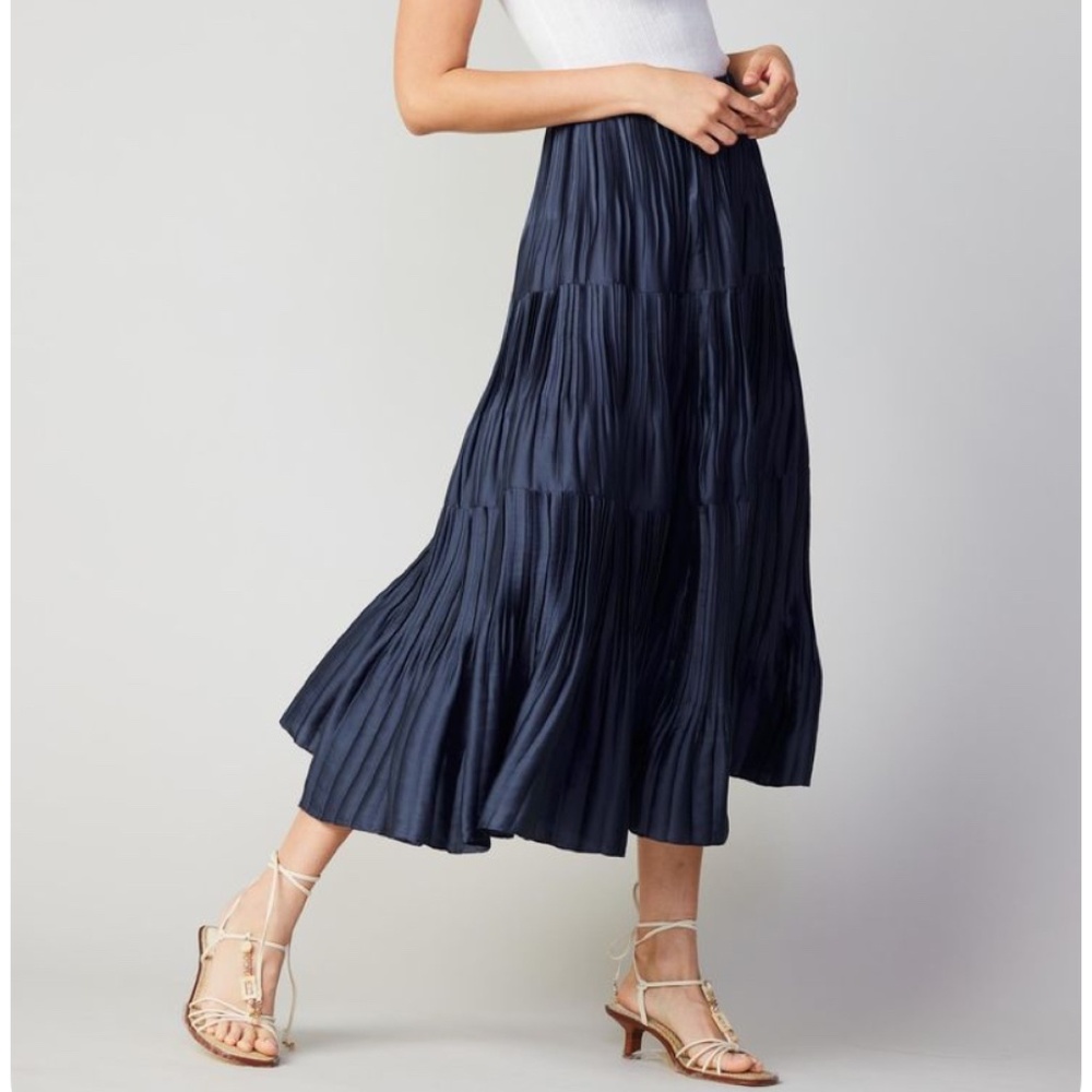 NWT - Current Air Pleated Tiered Midi Skirt - NAVY / XS